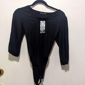 Black puff sleeved bodysuit
